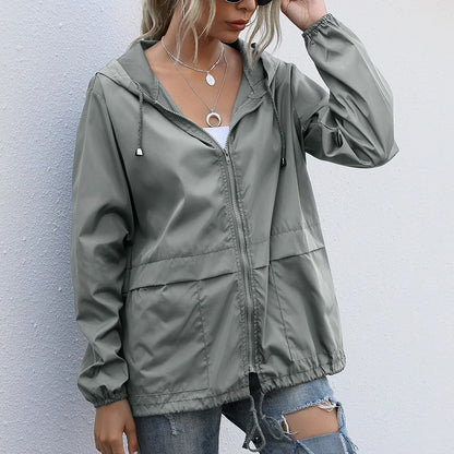 Women's Hooded Waterproof Windproof Outdoor Jacket with Lightweight Thermal Streetwear Windbreaker Design