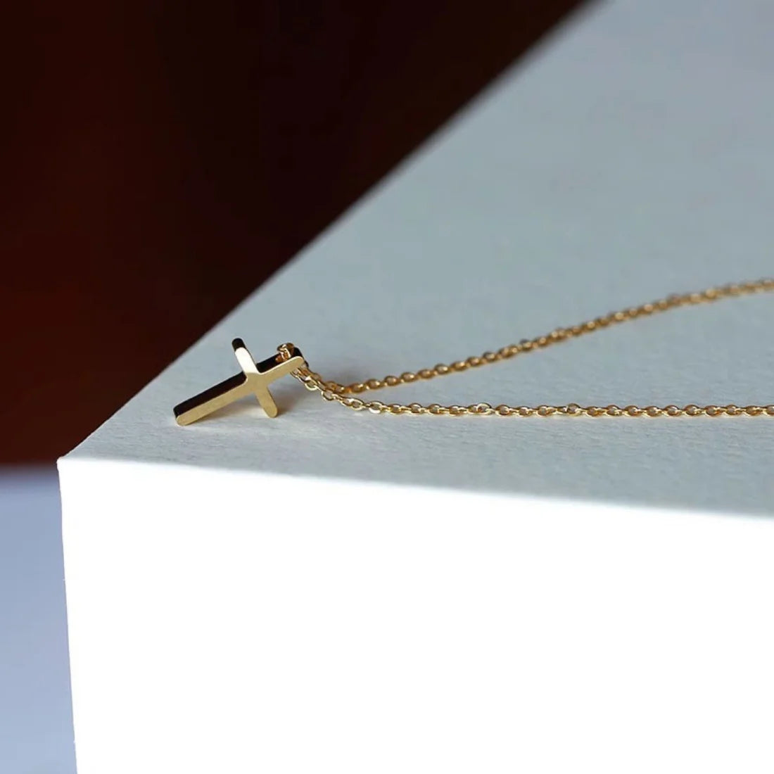 Minimalist Cross Pendant Necklace Gothic Alternative Everyday Fashion Jewelry