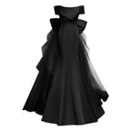 Structured Sweetheart Neckline Gothic Evening Gown with Flowing Skirt