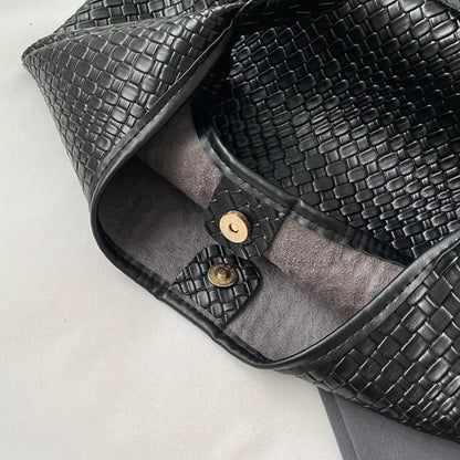 Minimal Soft Shoulder Tote Bag with Slouchy Underarm Carry Design