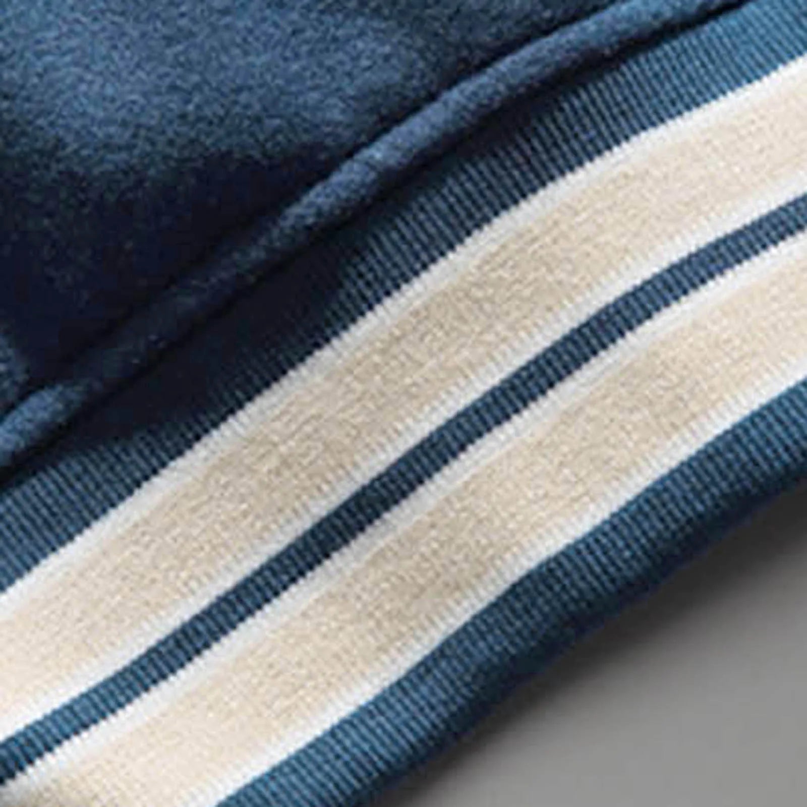 Men's Oversized Varsity Style Button Jacket with Contrast Sleeves for Streetwear Layering