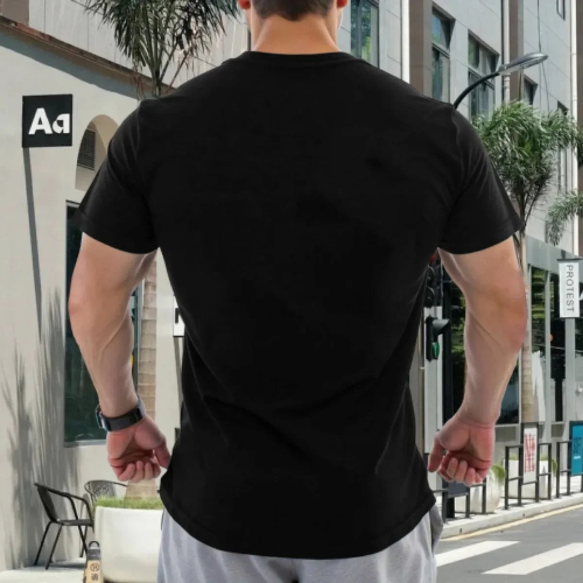 Minimalist Typography Graphic Oversized Cotton T-Shirt for Modern Streetwear Styling