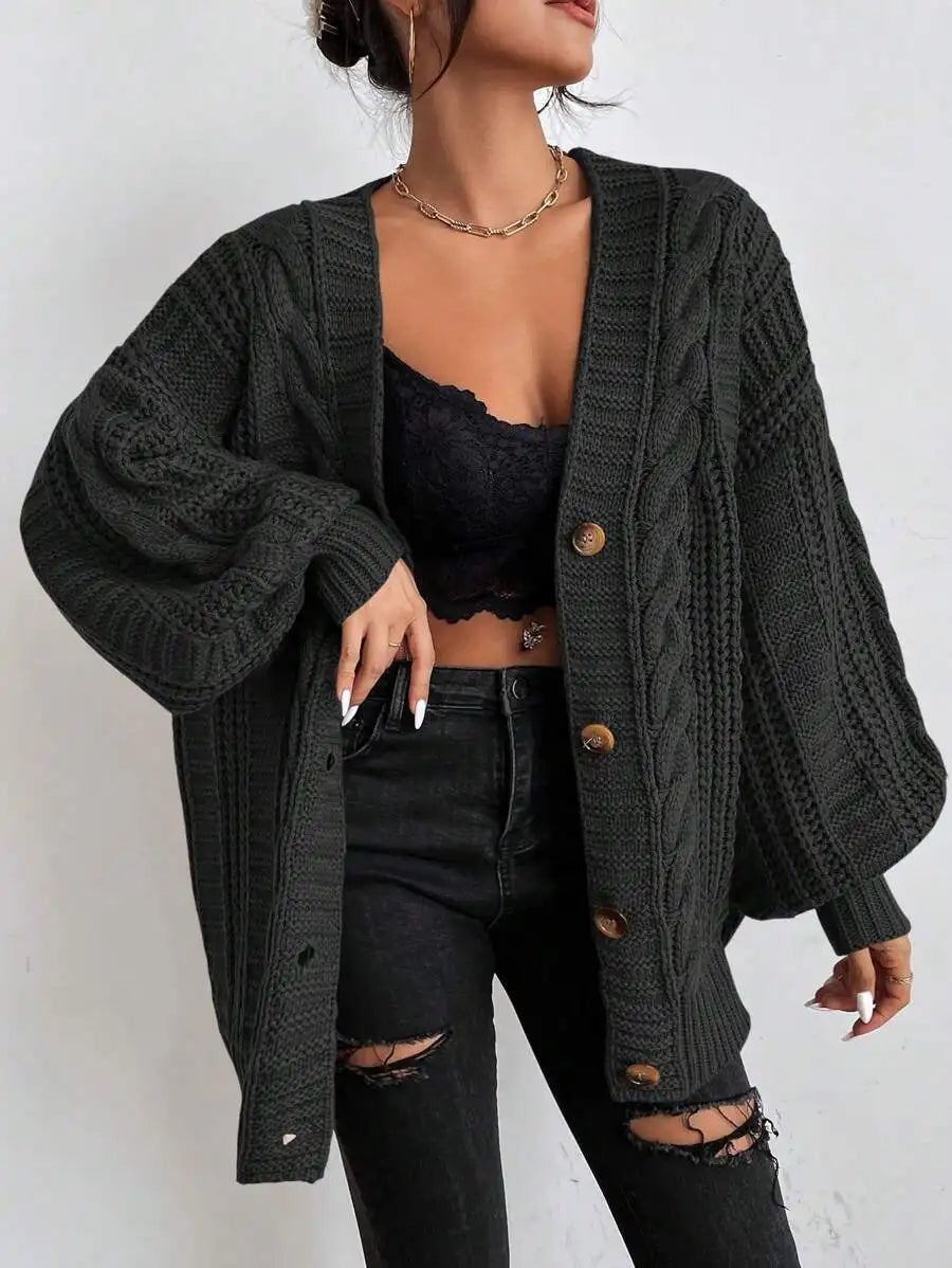 Women's Oversized Cable Knit Sweater with Textured Stitching and Relaxed Streetwear Silhouette