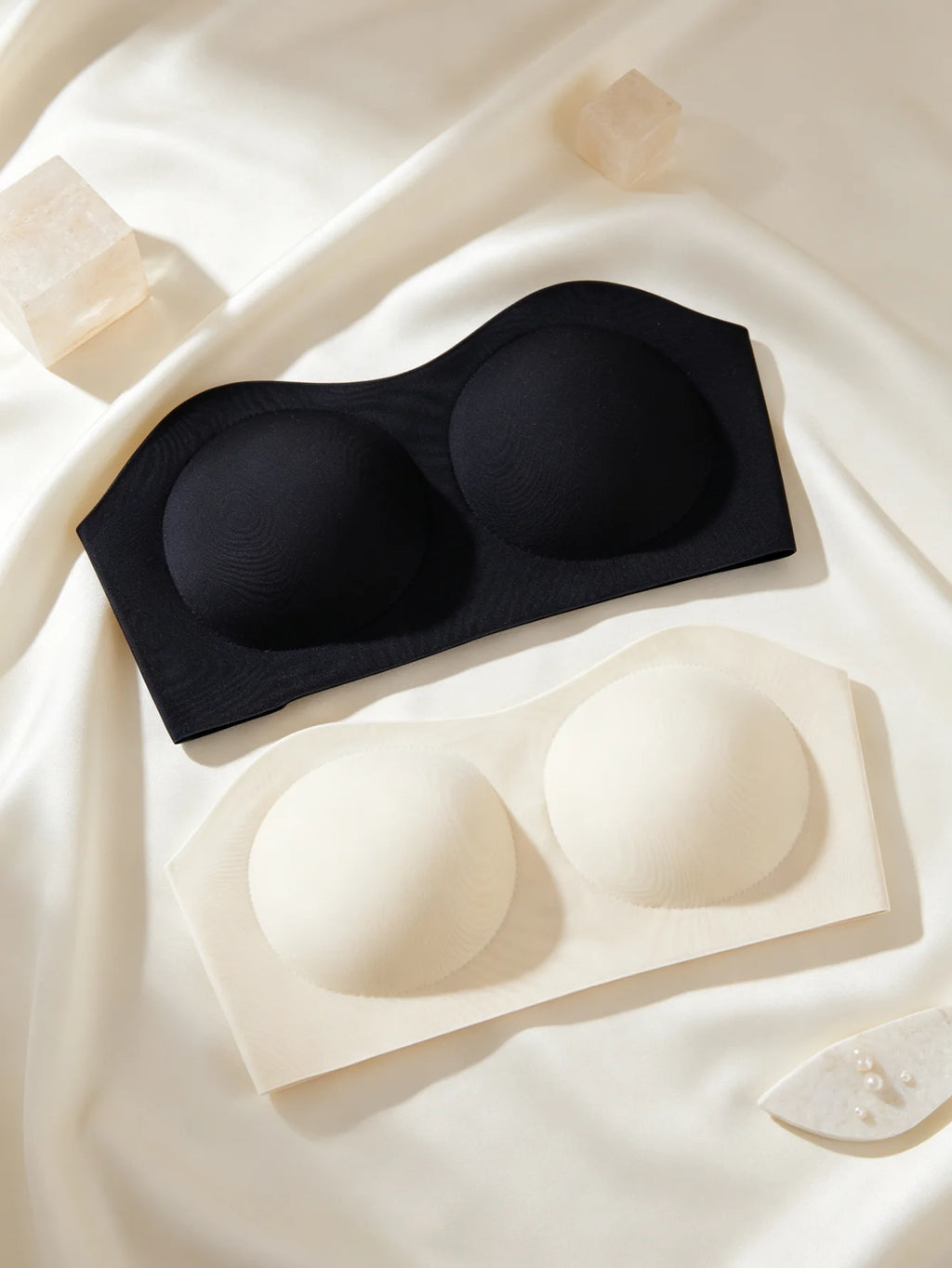 Two-Piece Seamless Strapless Bandeau Bra Set with Removable Padding