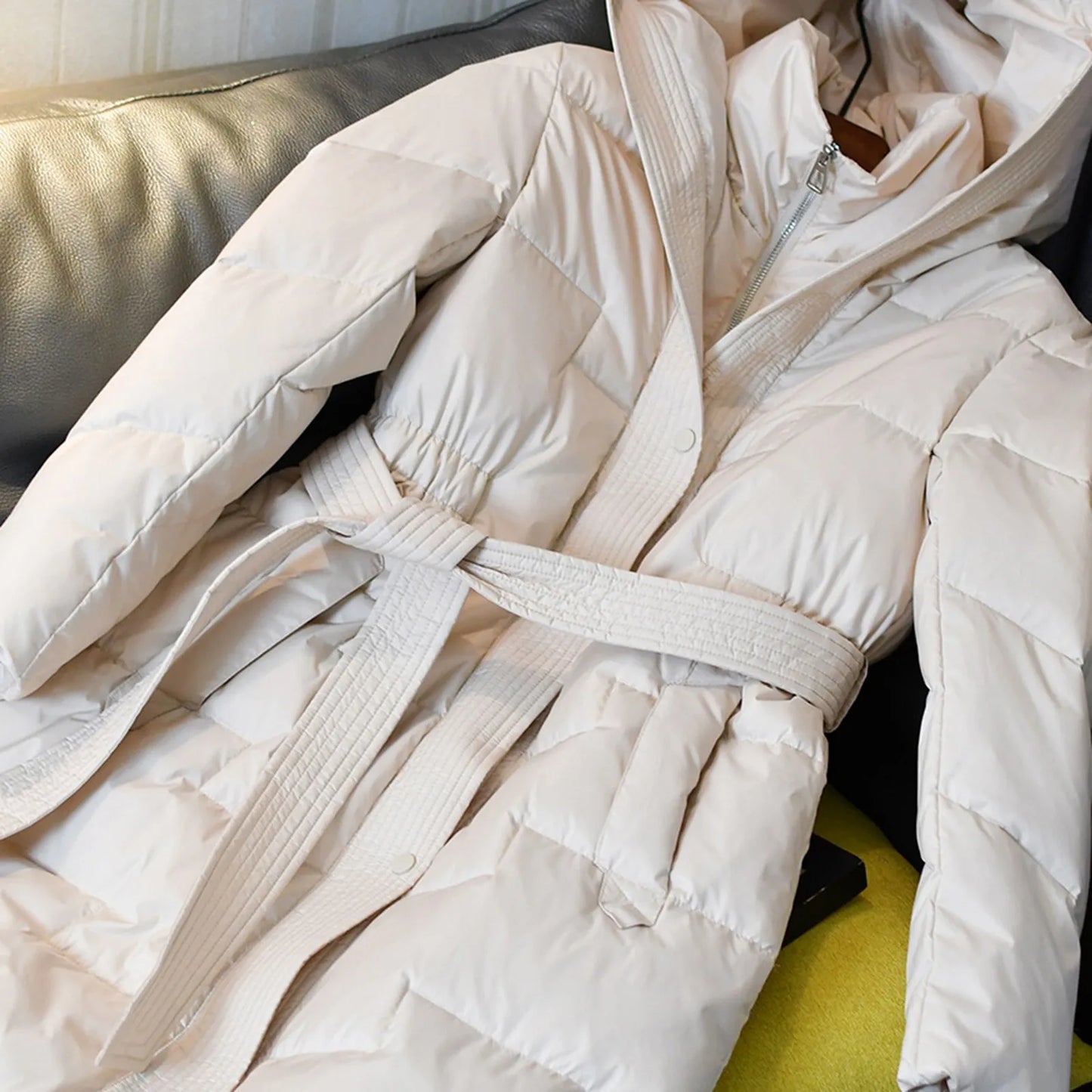 Women's Long Hooded Belted Puffer Coat with Quilted Design Mid-Length Winter Streetwear Outerwear