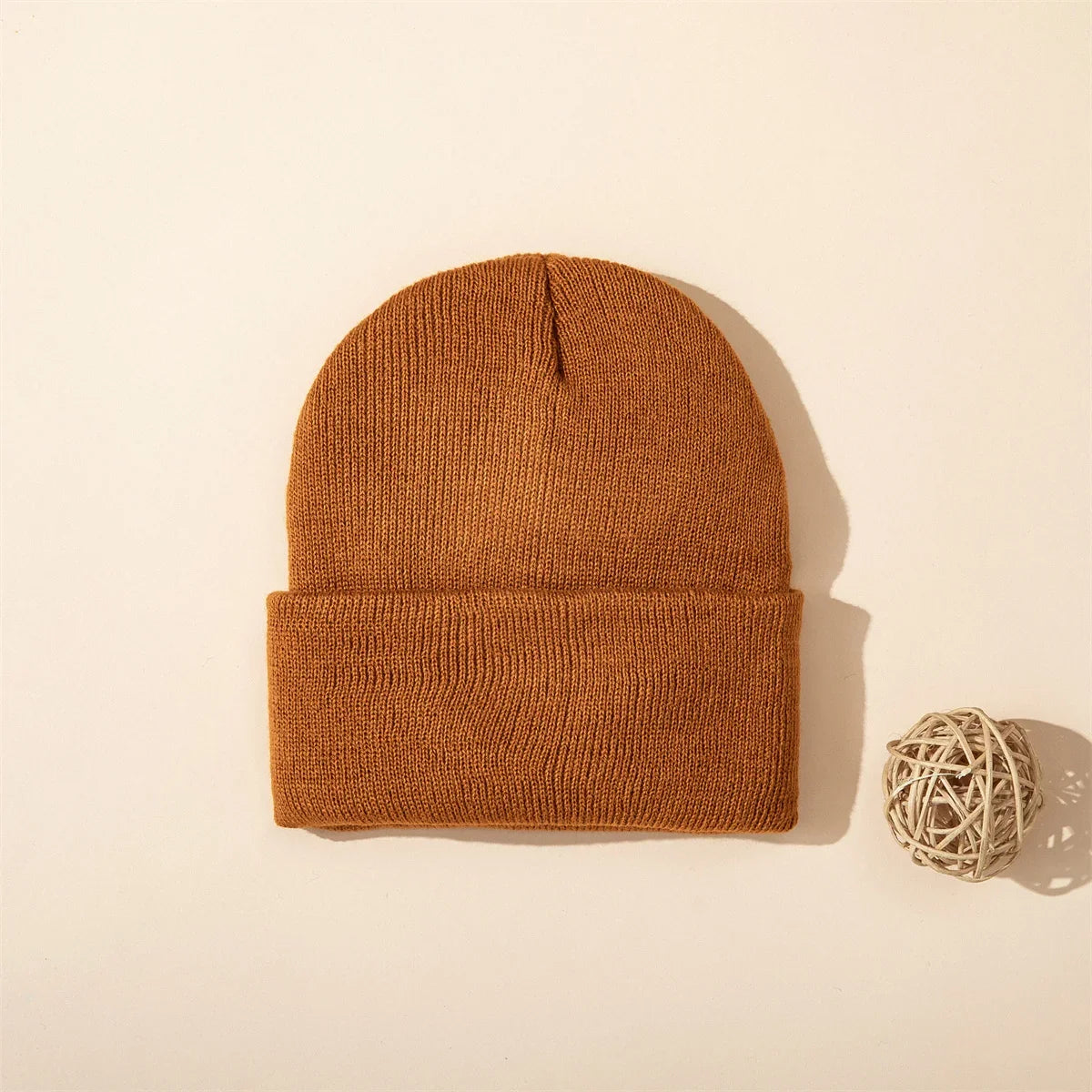 Minimalist Polyester Knit Beanie for Everyday Casual Streetwear Winter Outdoor Comfort and Style