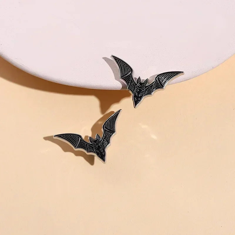 Minimalist Bat Silhouette Gothic Brooch Pin for Dark Alternative Fashion - BigCat Streetwear