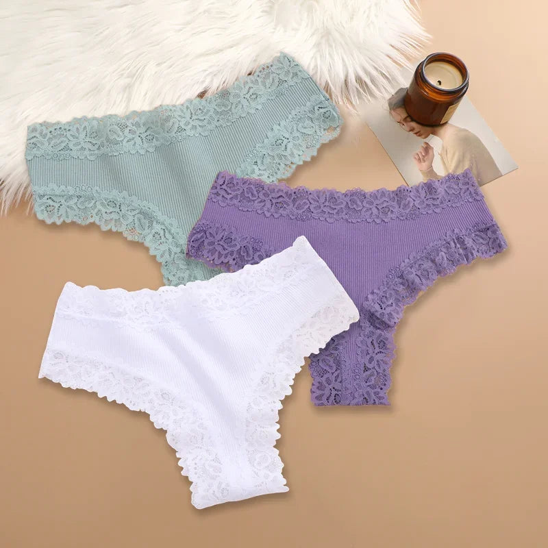 Three-Piece Ribbed Cotton-Blend Bikini Panty Set with Scalloped Lace Trim