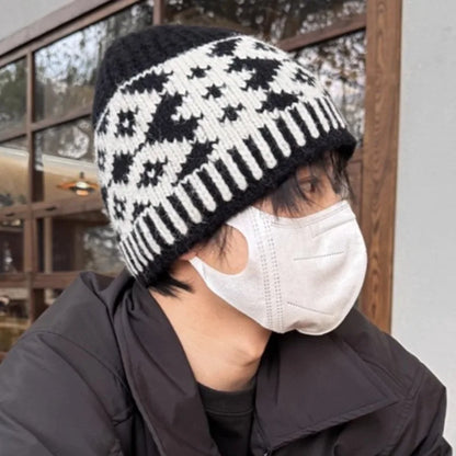 Retro Fisherman Style Knit Beanie with Ear Coverage for Casual Outdoor Winter Streetwear Comfort