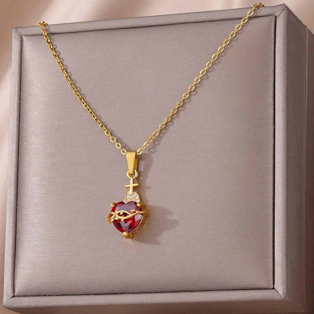 Layered Heart Pendant Necklace for Dark Feminine and Alternative Fashion