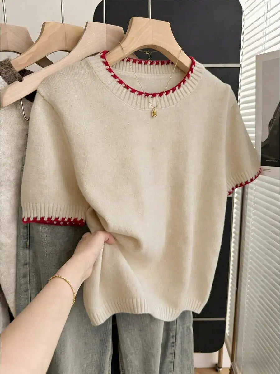 Women's Contrast Trim Short Sleeve Knit Sweater with Relaxed Retro Cropped Silhouette