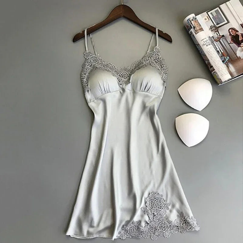 Women's Satin-Look Mini Nightgown with V-Neck and Lace Trim, Sleeveless Slip Dress, Delicate Summer Sleepwear