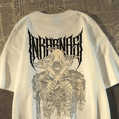 Vintage Skull Graphic Oversized Streetwear T-Shirt with Dark Illustrative Artwork