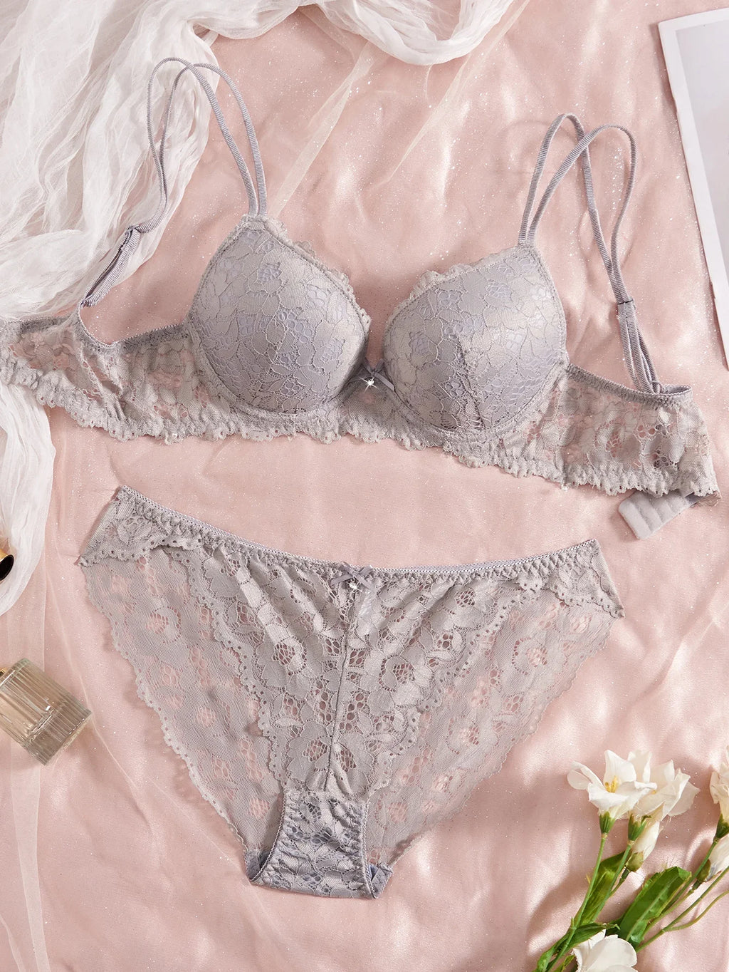 Contour Push-Up Lace Bra and Matching Scalloped Hipster Panty Everyday Intimates Set