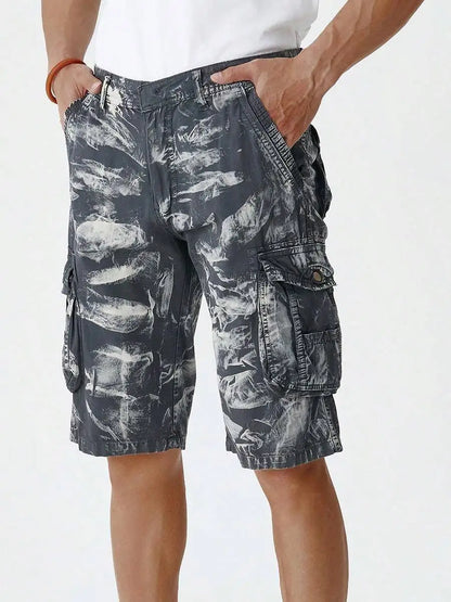 Relaxed Fit Cargo Shorts with Utility Pockets and Outdoor Streetwear Styling