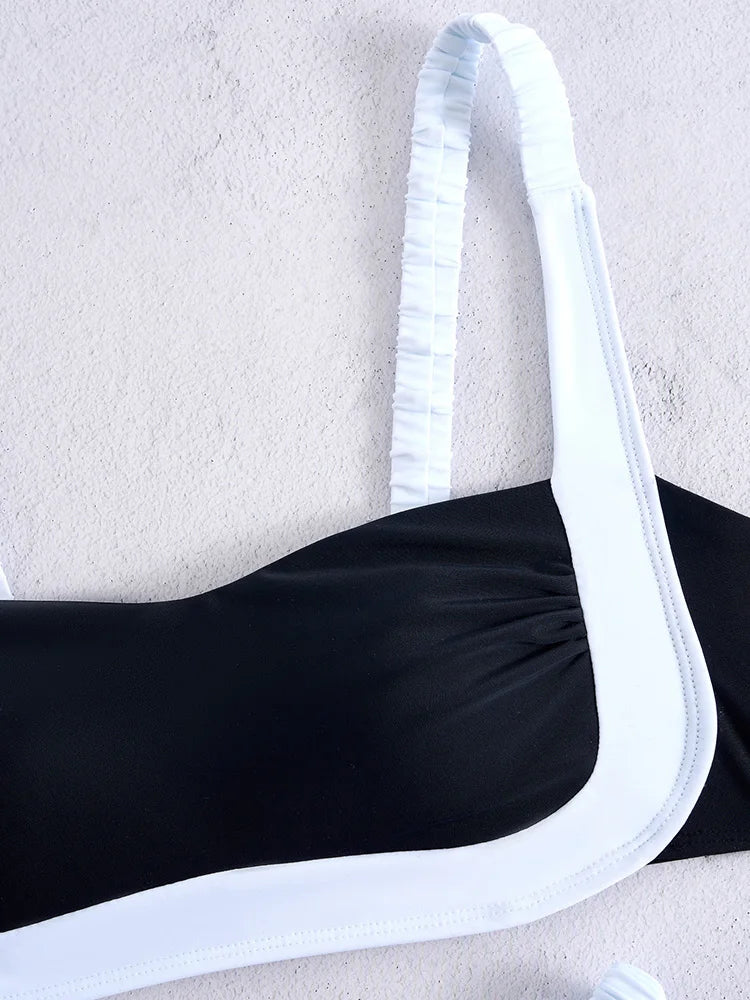 Black and White Color-Blocked Bralette Bikini with High-Cut Silhouette