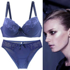 Elegant Amethyst Smooth Contour Bra and Lace-Trimmed Panty Set