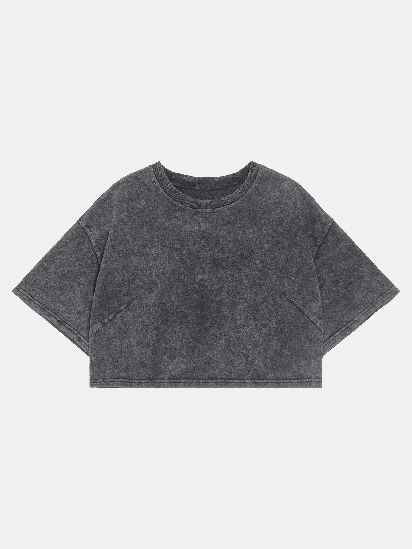 Washed Cotton Crop Tee with Relaxed Fit and Everyday Casual Style