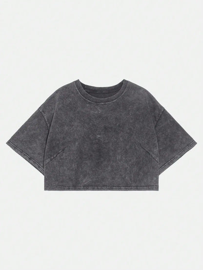 Washed Cotton Crop Tee with Relaxed Fit and Everyday Casual Style