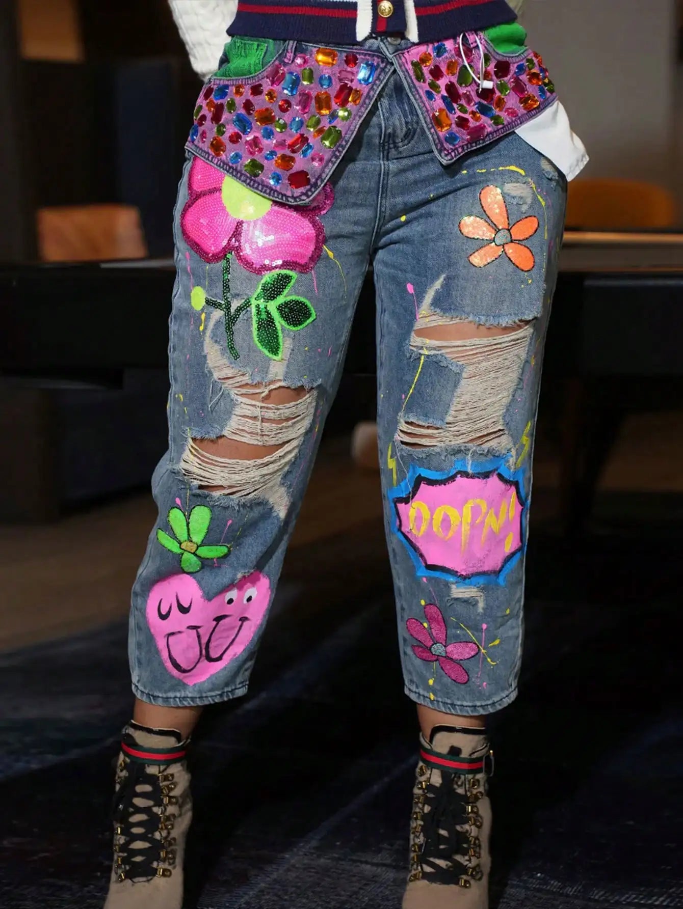 Women's Mid-Rise Distressed Wide-Leg Denim Jeans with Decorative Patchwork Streetwear Style