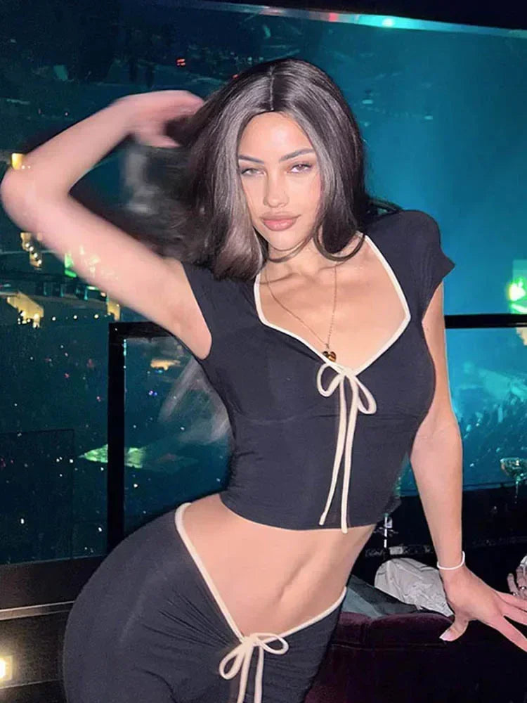 Women's Ruched Tie Front Baby Crop Top for Casual Y2K Streetwear Everyday Fashion Style