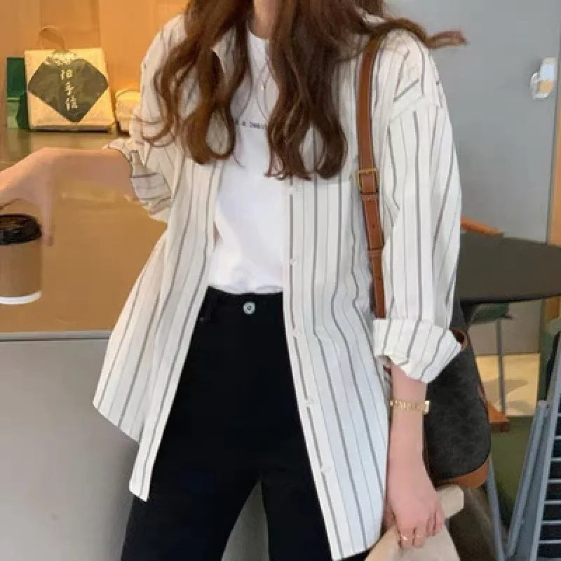 Classic Vertical Stripe Button-Up Blouse with Relaxed Silhouette