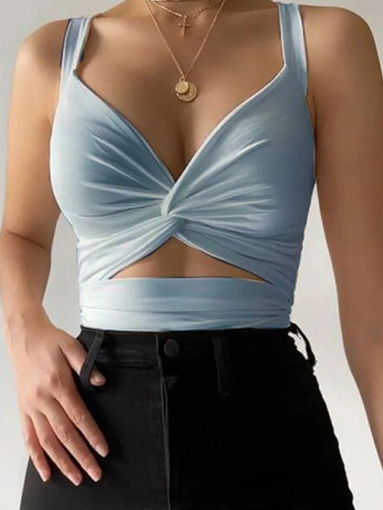Twist Front Sleeveless Crop Top with Wide Straps Modern Streetwear Silhouette