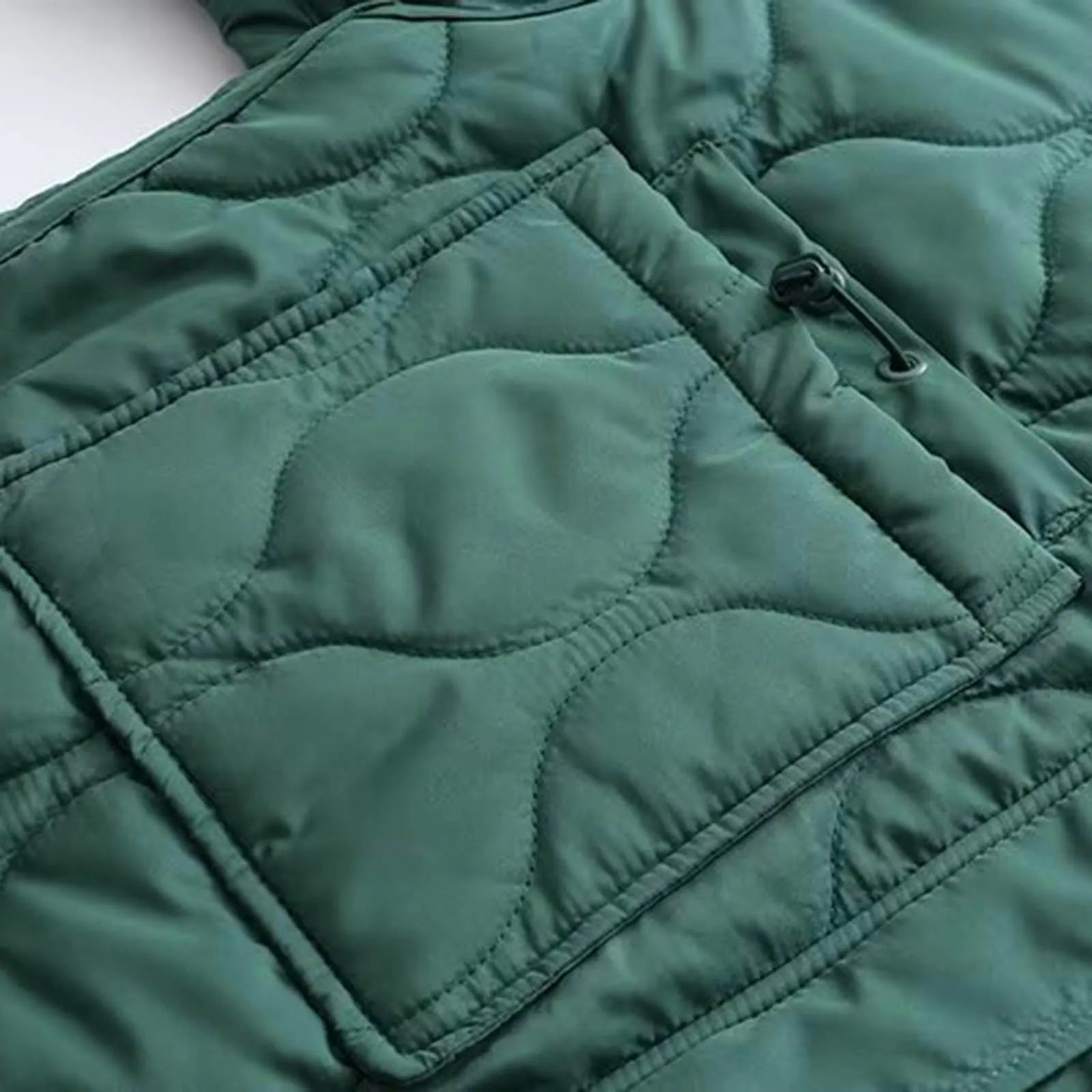 Women's Oversized Quilted Zip Jacket with Stand Collar Contemporary Casual Outerwear Style