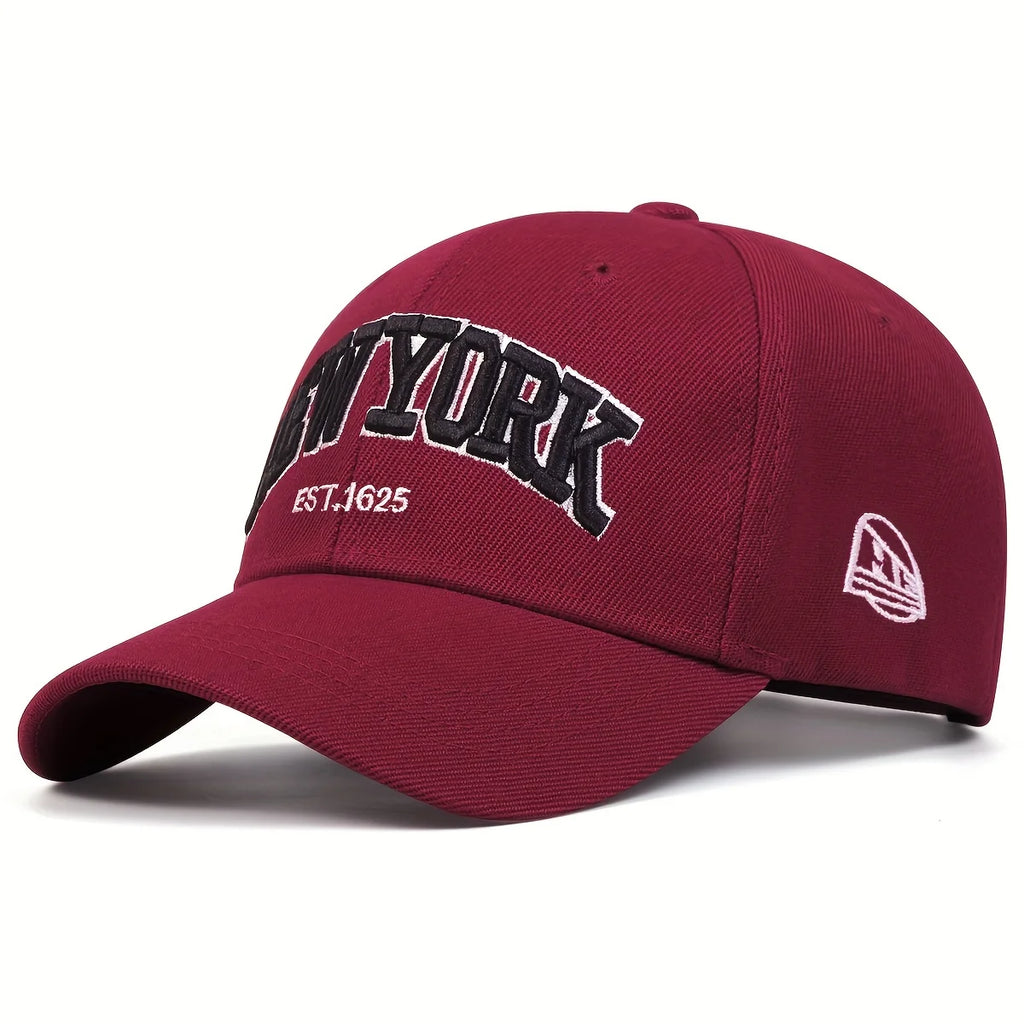 Minimalist Embroidered Baseball Cap with Adjustable Fit for Casual Everyday Streetwear Fashion Style