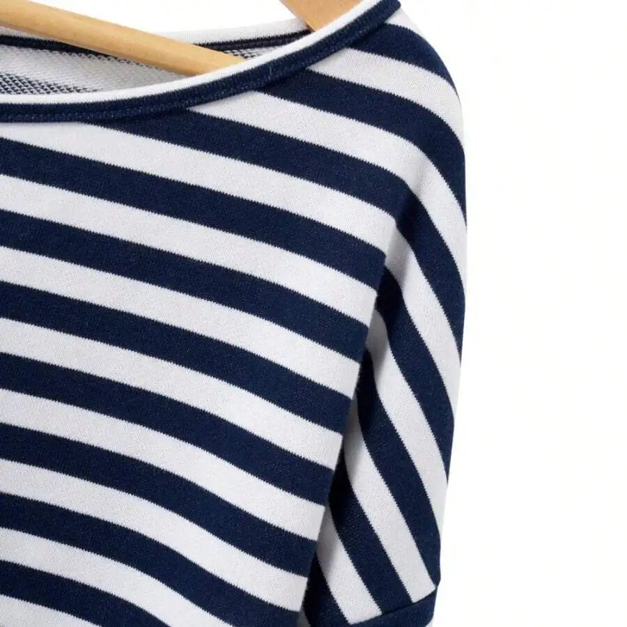 Off-Shoulder Relaxed Fit Knit Pullover Sweater with Long Sleeves and Side Pocket