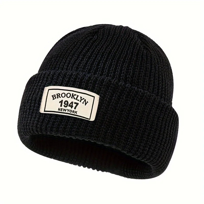 Ribbed Polyester Cuffed Knit Beanie with Woven Patch for Everyday Winter Streetwear Style