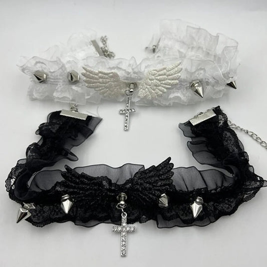 Vintage Lace Wing Bow Choker Necklace with Gothic Heart Pendant Accent