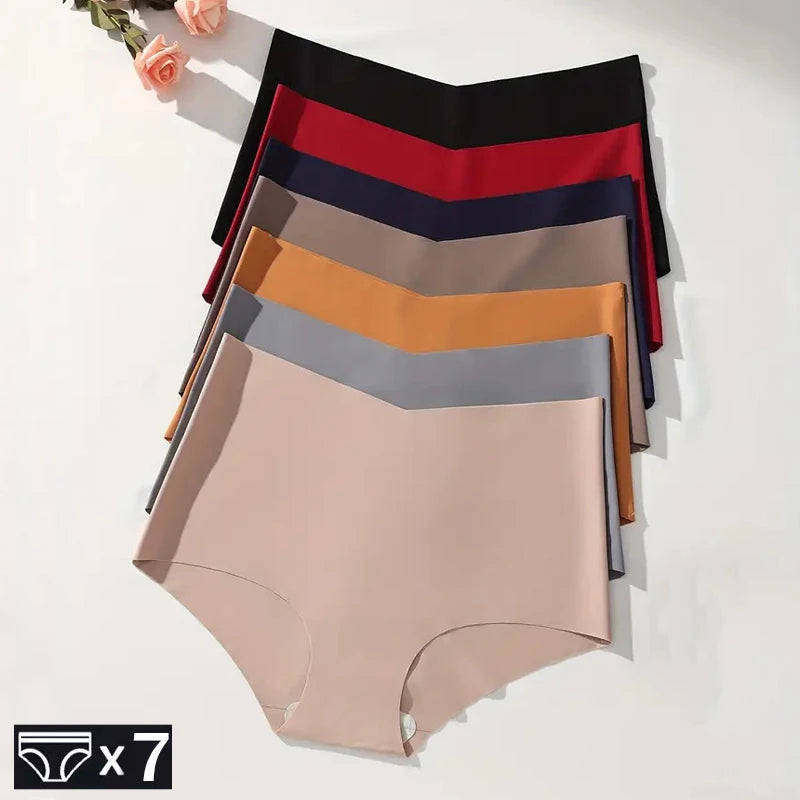Seven-Piece High-Waisted Seamless Brief Set with Contrast V-Waistbands