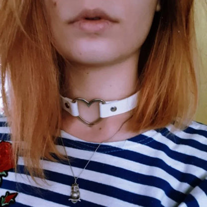 Dark Heart Charm Collar Choker Necklace for Gothic and Alternative Fashion