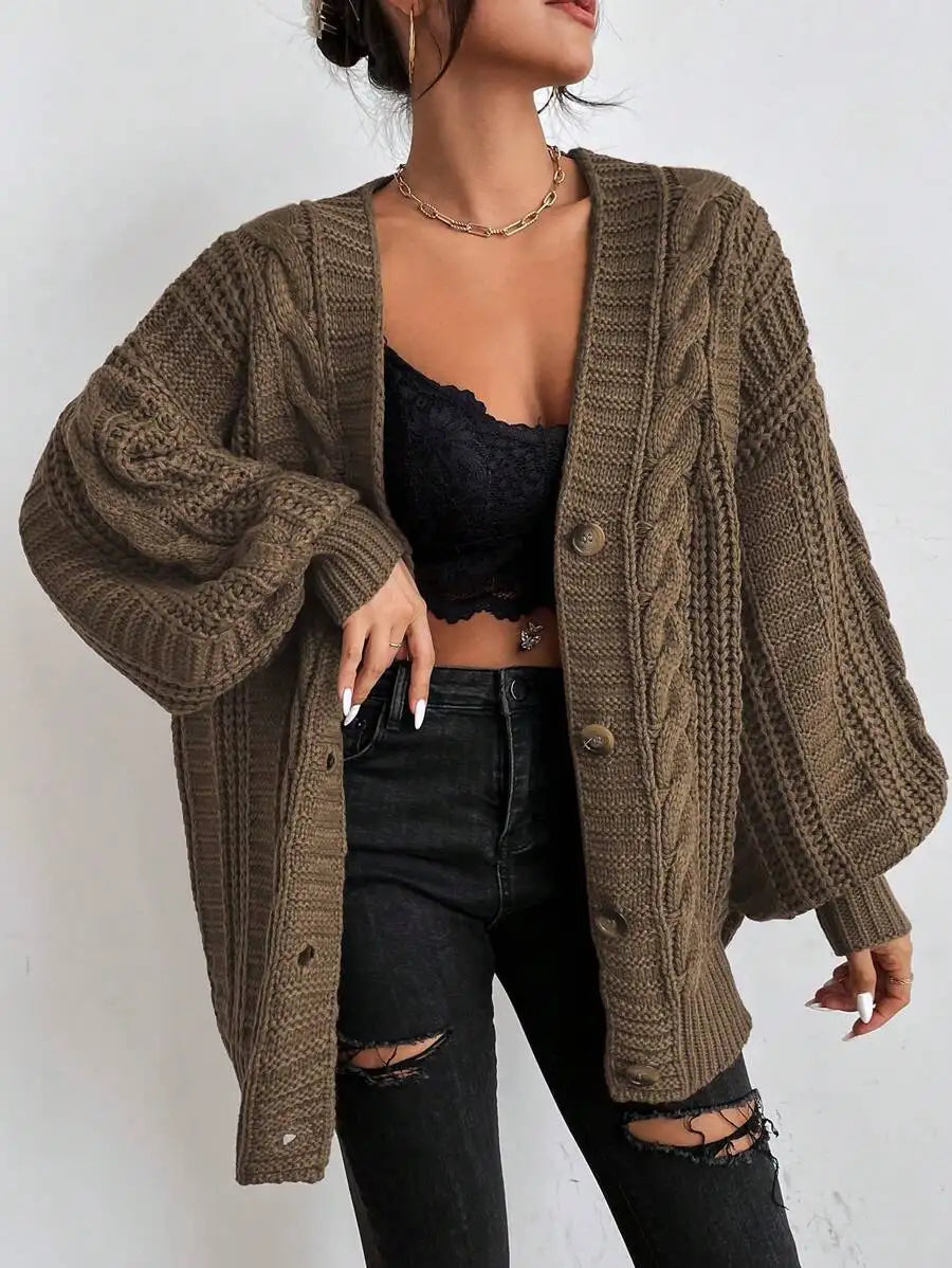 Women's Oversized Cable Knit Sweater with Textured Stitching and Relaxed Streetwear Silhouette