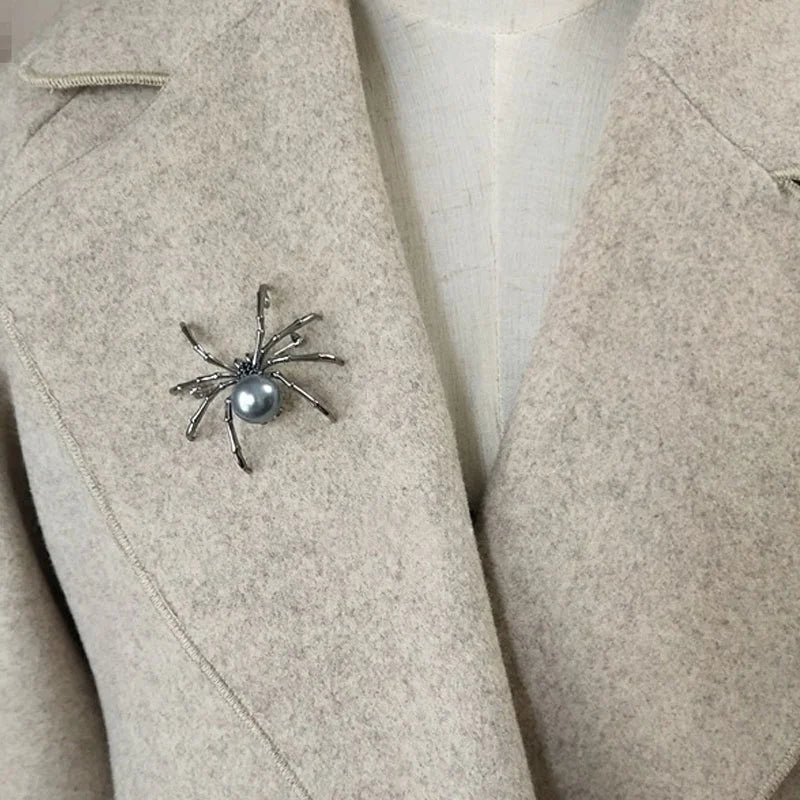 Alternative Statement Spider Brooch Pin with Modern Artistic Insect Design
