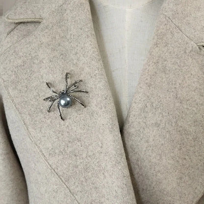 Alternative Statement Spider Brooch Pin with Modern Artistic Insect Design