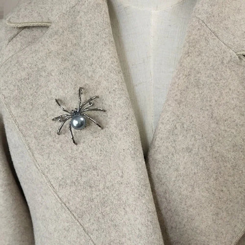 Alternative Statement Spider Brooch Pin with Modern Artistic Insect Design - BigCat Streetwear
