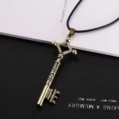 Vintage Key Pendant Necklace Gothic Alternative Mystical Fashion Jewelry