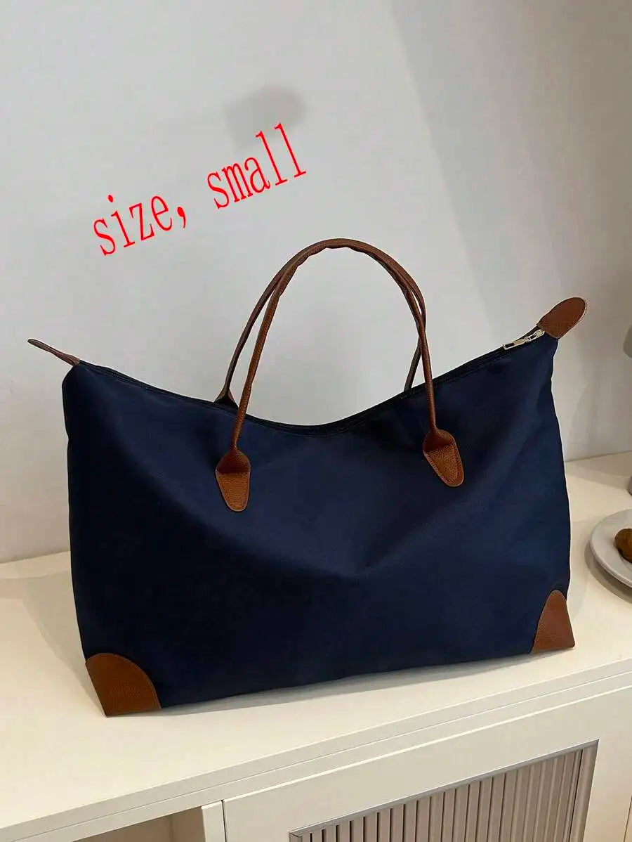 Minimalist Large Capacity Weekender Tote Bag with Zip Closure
