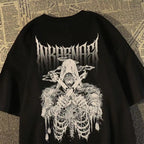 Vintage Skull Graphic Oversized Streetwear T-Shirt with Dark Illustrative Artwork