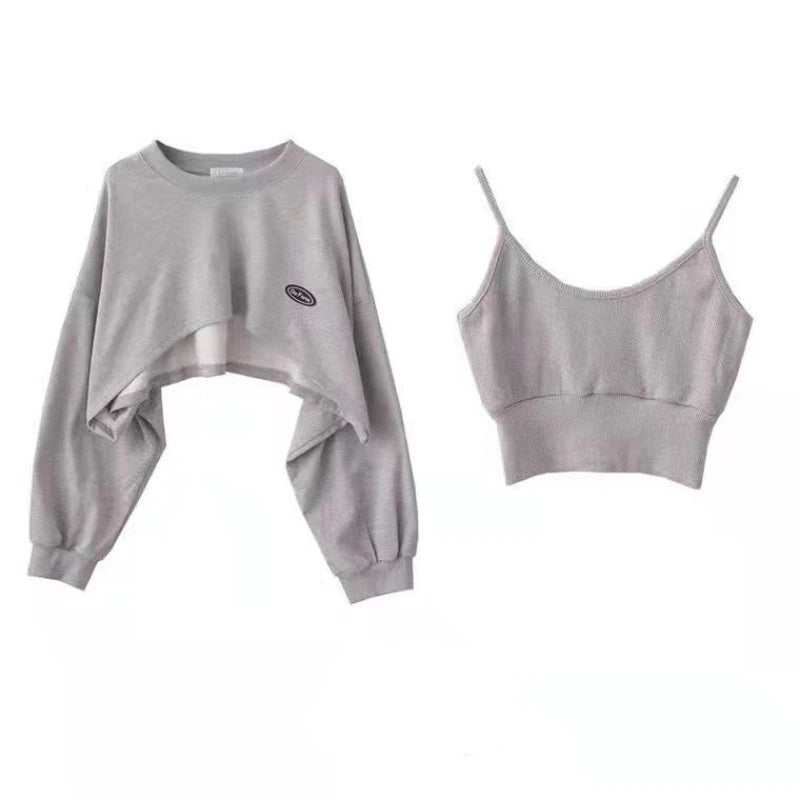 Women's Cropped Batwing Sleeve Sweatshirt with Relaxed Fit for Modern Streetwear Style