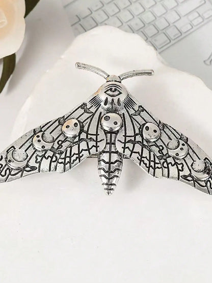 Vintage Moth Hair Clip Gothic Nature Inspired Statement Fashion Accessory