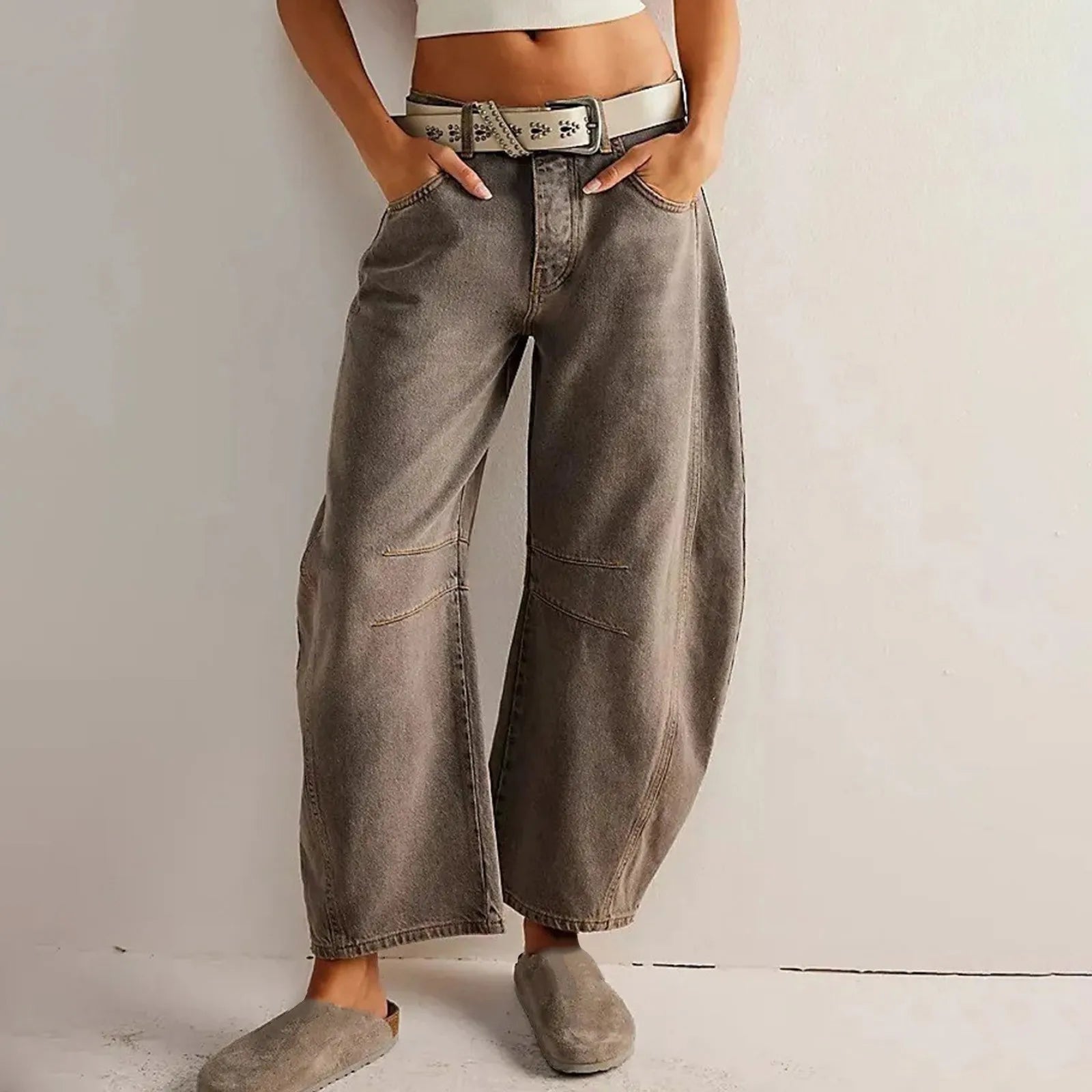 Women's Mid Rise Barrel Leg Cropped Denim Jeans with Relaxed Wide Leg Silhouette