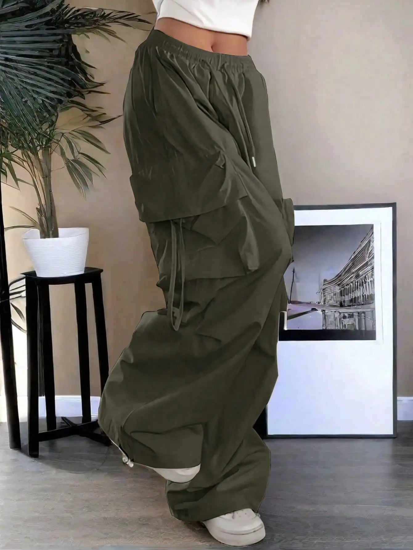 High Waist Cargo Pants with Flap Pockets Relaxed Wide Leg Streetwear Trousers