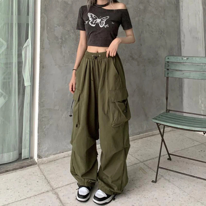 Women's Low-Rise Drawstring Wide-Leg Cargo Sweatpants with Utility Pocket Streetwear Style