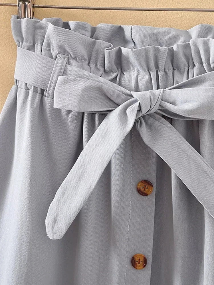 High Waist Pleated Midi Skirt with Button Front Elegant Contemporary Everyday Fashion