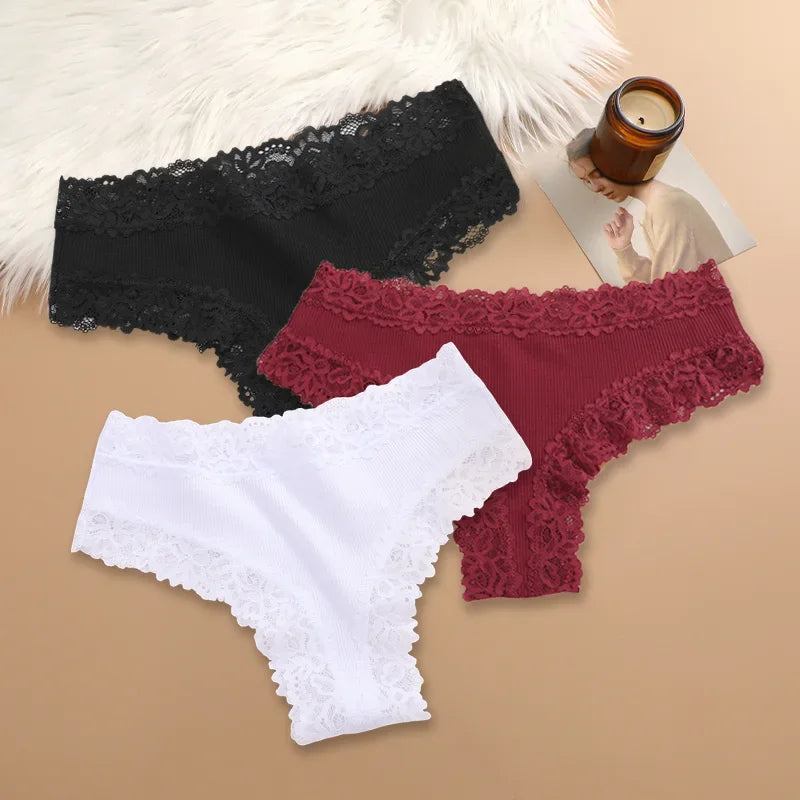 Three-Piece Ribbed Cotton-Blend Bikini Panty Set with Scalloped Lace Trim