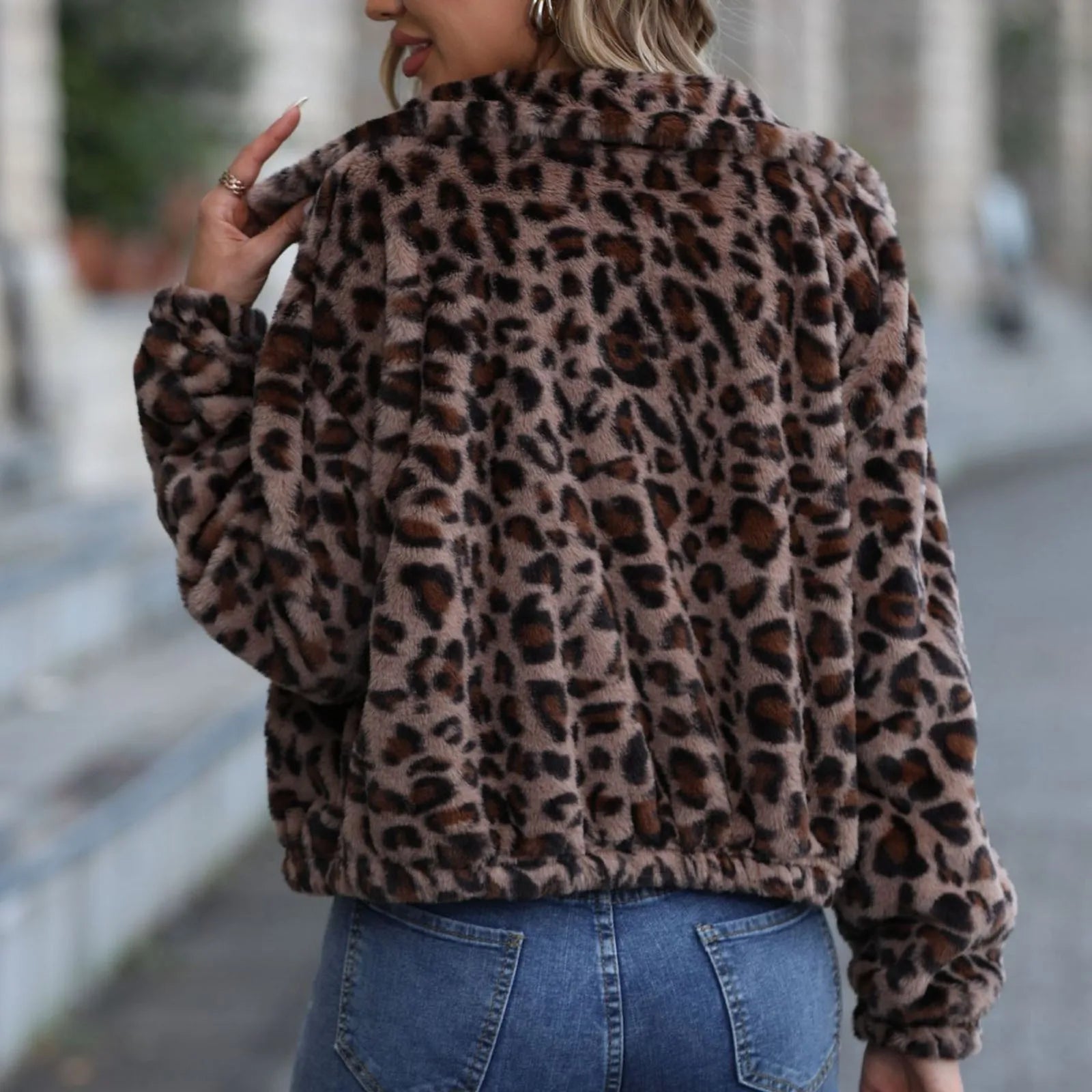 Women's Cropped Leopard Print Faux Fur Hooded Jacket Relaxed Streetwear Zip-Up Outerwear