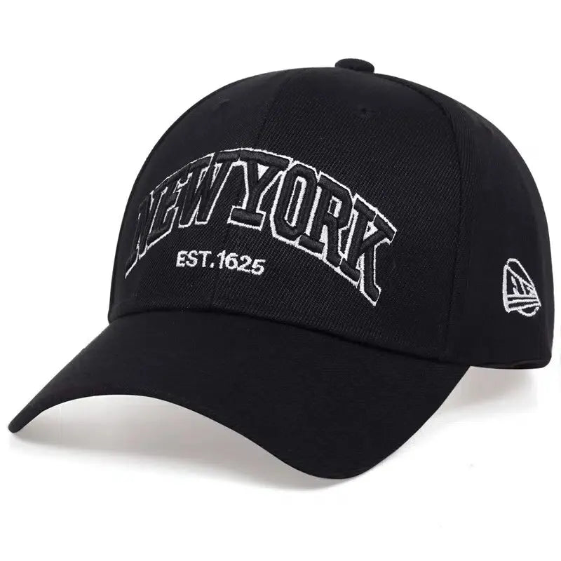 Minimalist Embroidered Baseball Cap with Adjustable Fit for Casual Everyday Streetwear Fashion Style